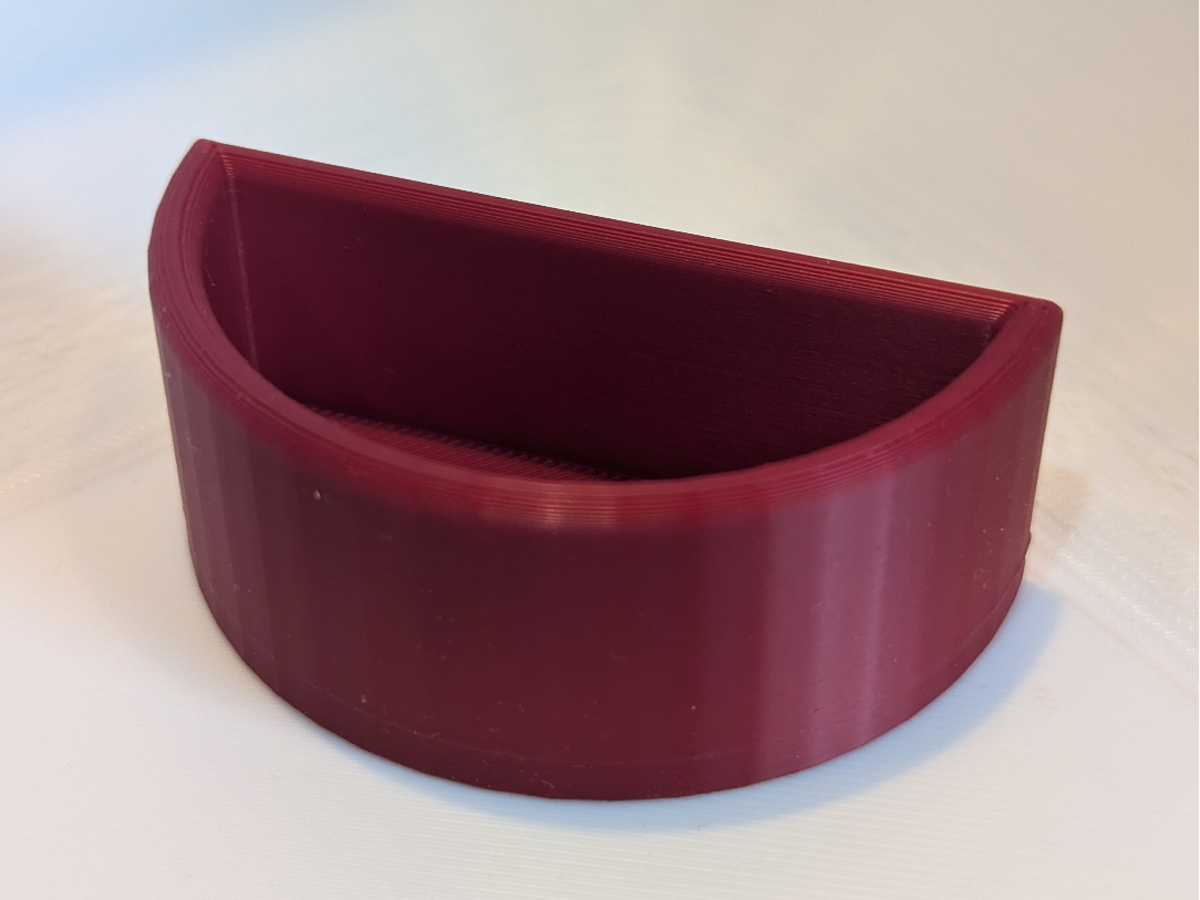 Half-Round Water/Food Dish For Pets - Scaleable