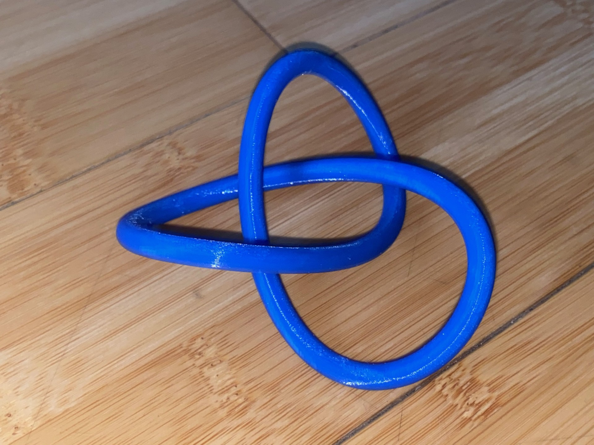 No Support Trefoil Knot – Mathematical Sculpture
