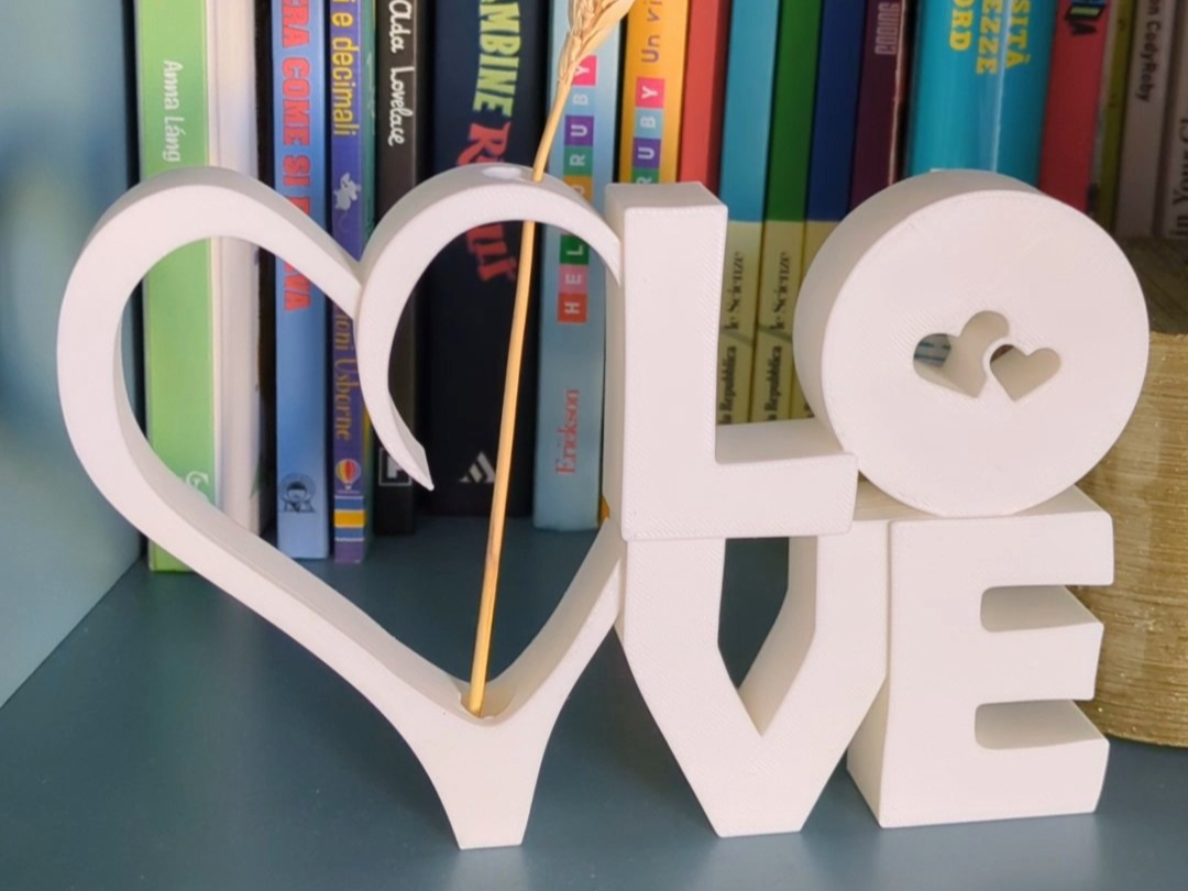 Love stand for flowers
