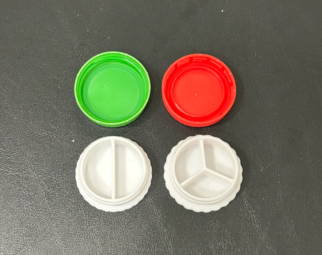 Mini container for 40mm juice bottle cap re-using