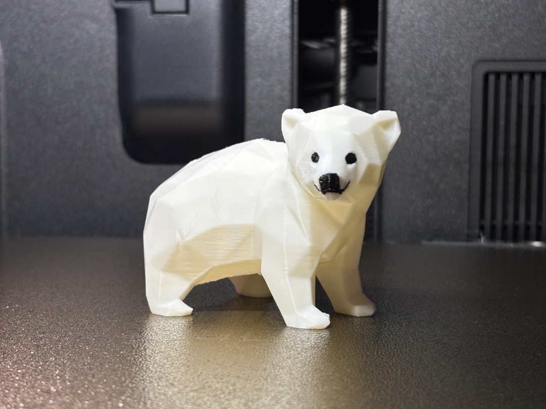 Polygon Eisbär