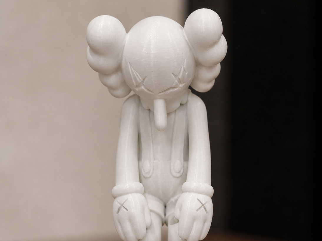 Kaws statue