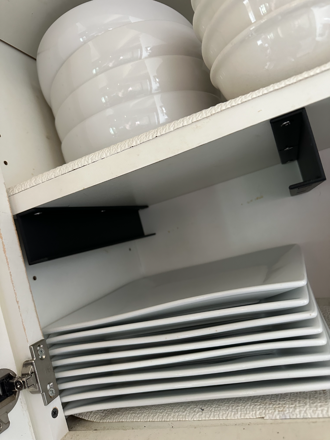 Under Cabinet Paper Plate hanger