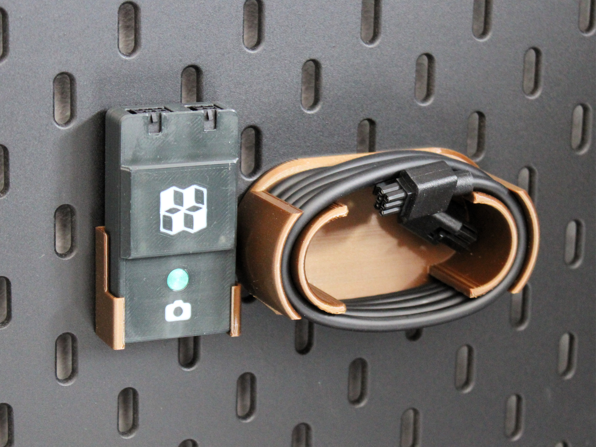 Cyberbrick Time-Lapse Kit Holder for IKEA Skadis