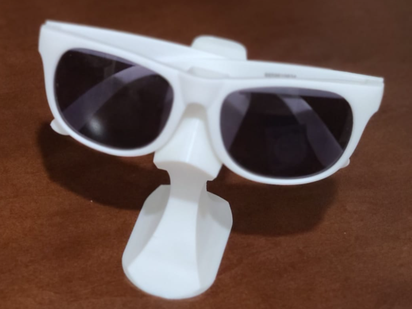 Eyewear Stand