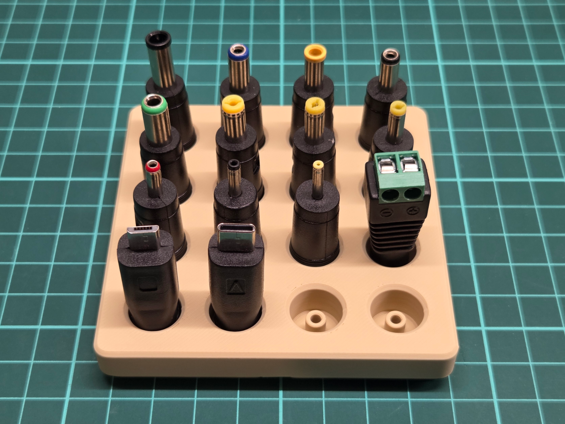 Power Adapter Plugs Gridfinity