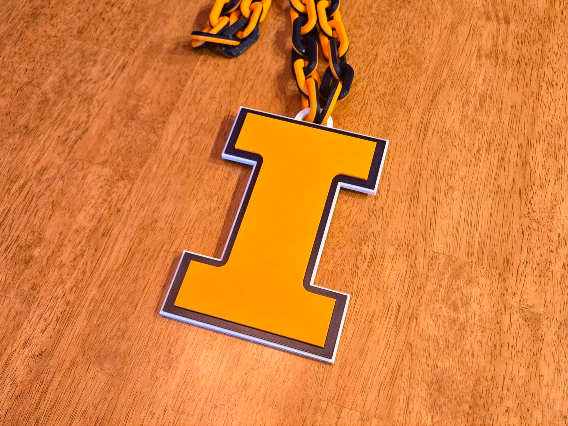 Illini “I” Oversized Hype Chain Logo – Large Chain
