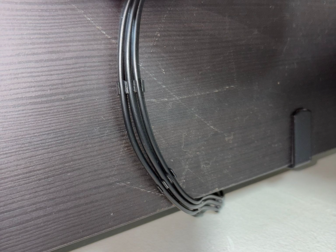 Creative Pebble SE Speaker Cable Comb/Clips
