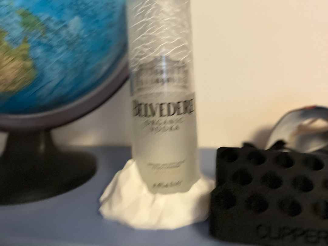 Belvedere bottle stand