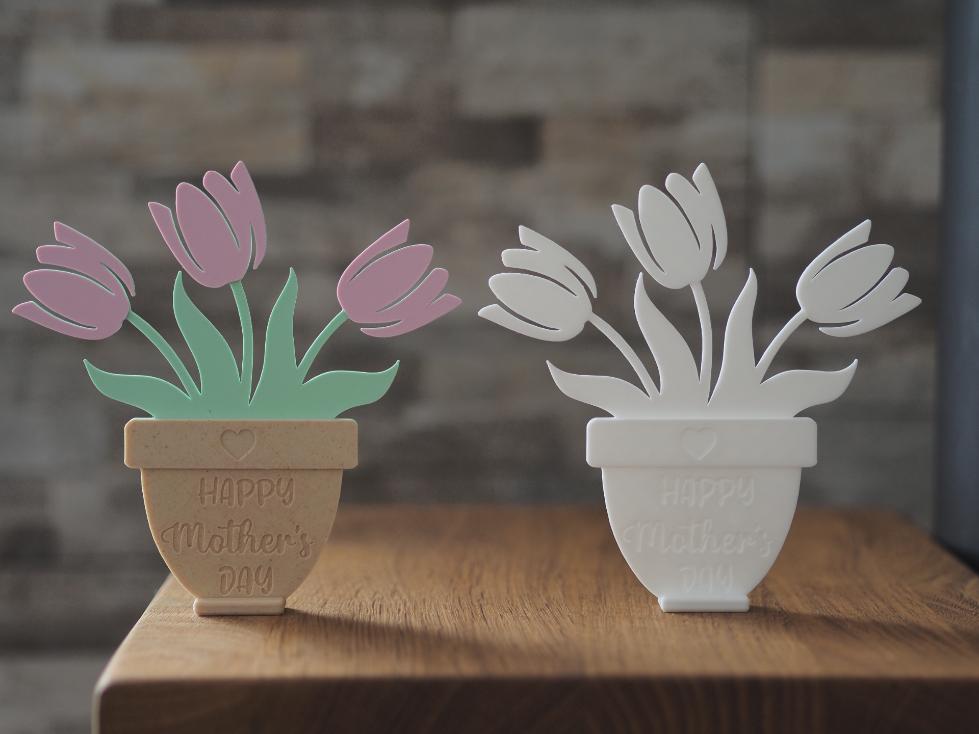 Tulips in flowerpot Happy Mother´s day