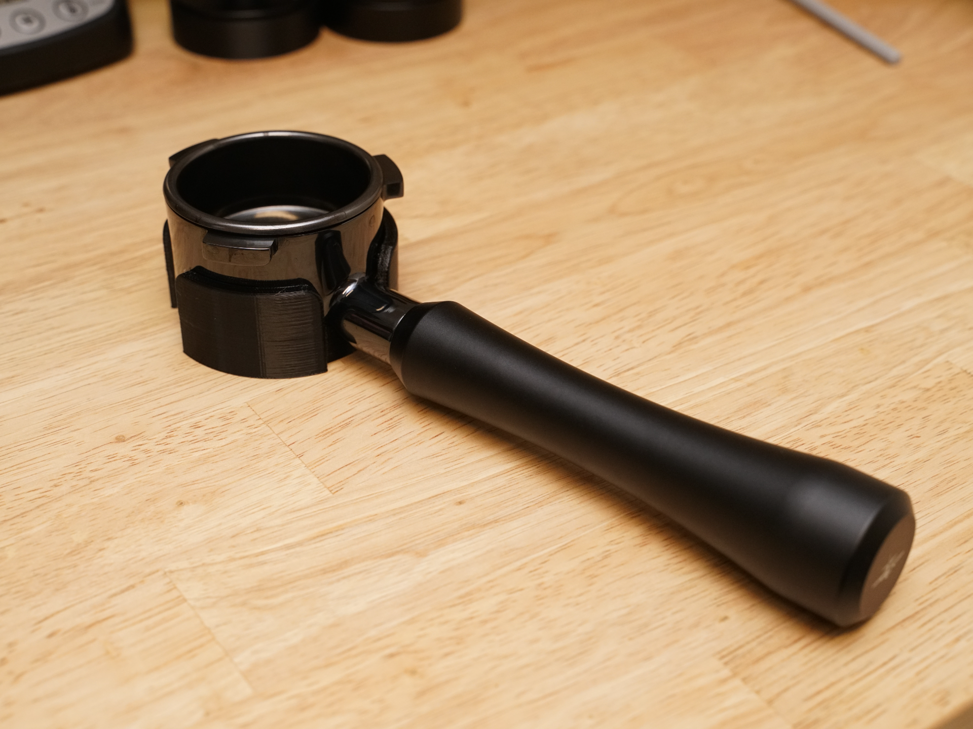 MHW-3Bomber 54mm Portafilter (Breville/Sage) Stand
