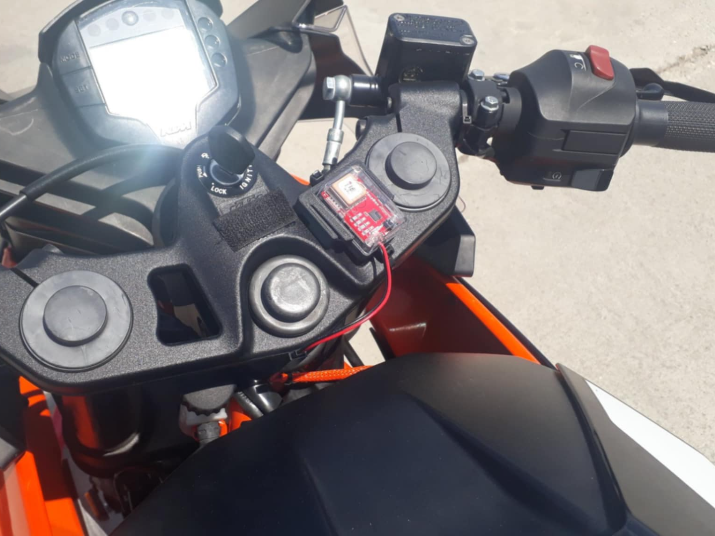 Racebox holder for motorcycles