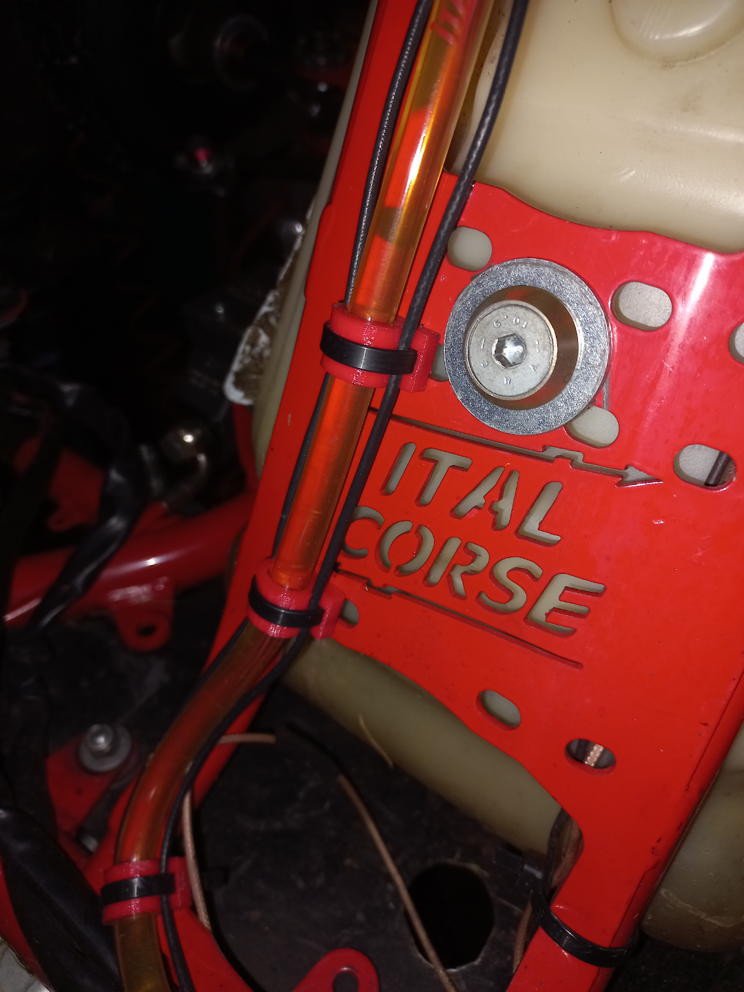 Go Kart fuel line support