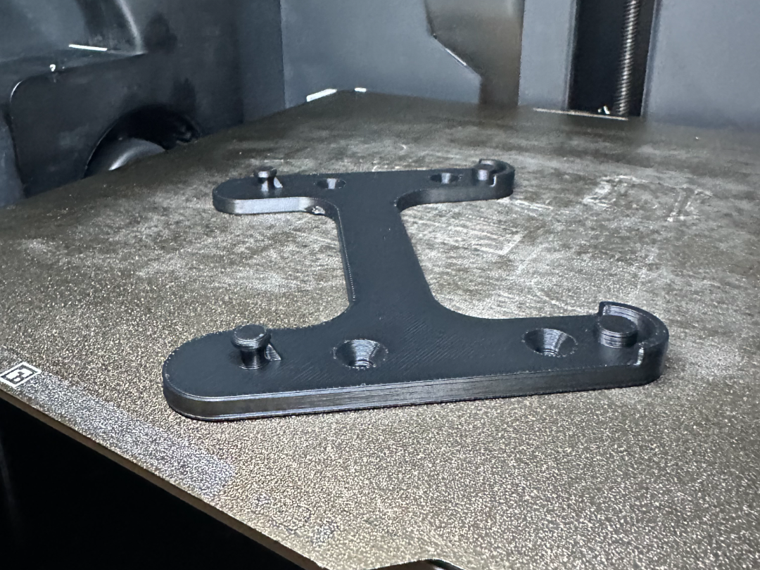 Dewalt DCB107 Wall Hanger_Revised-V2