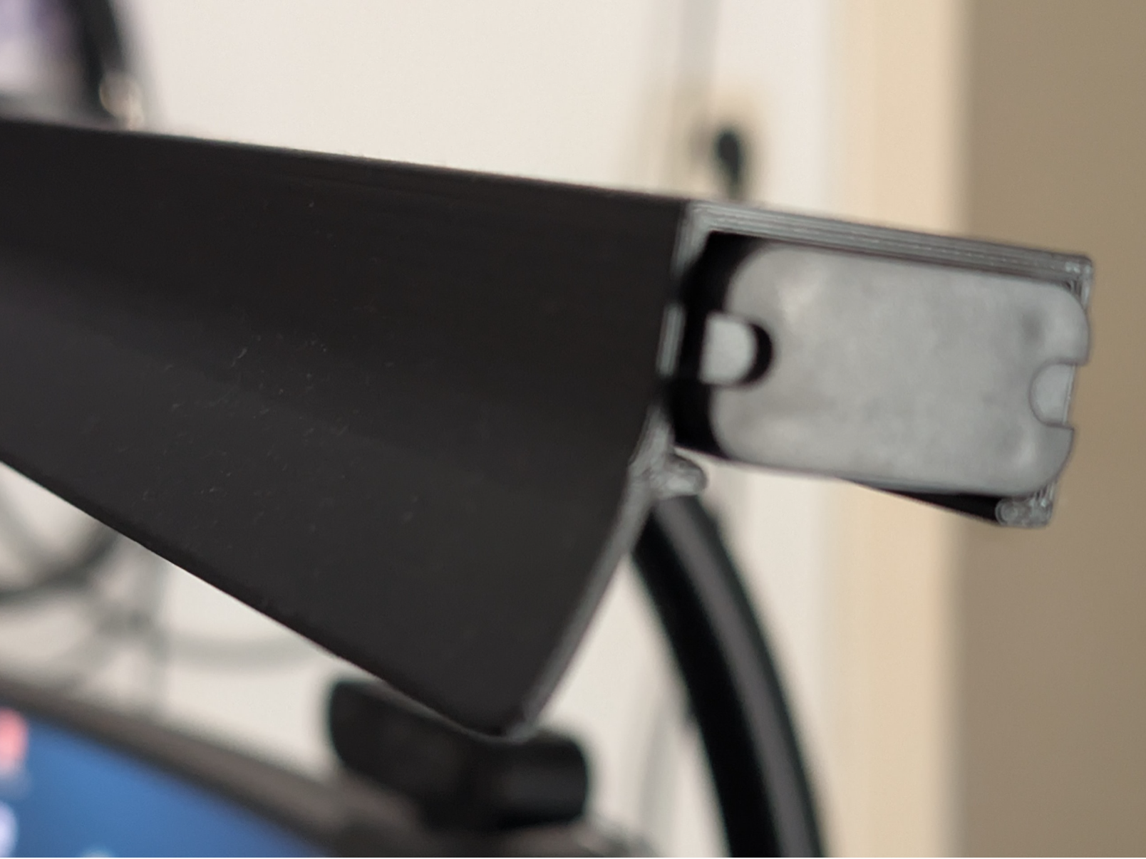 Parametric Anti-Glare Lampshade & Light Shield