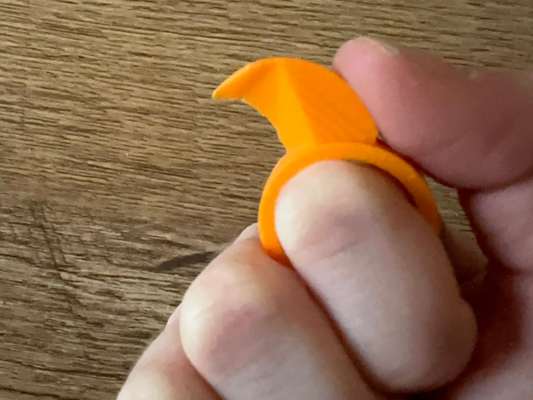 box opener claw