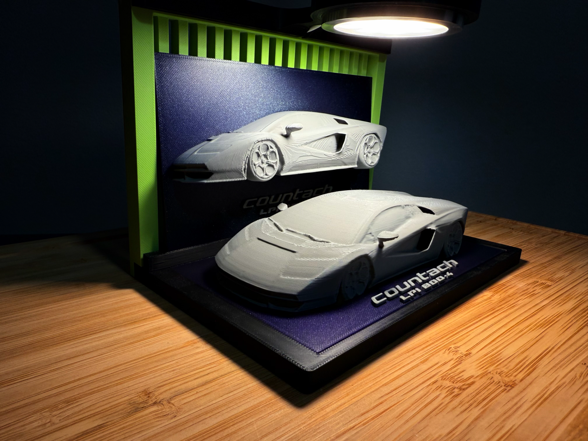 Lamborghini Countach LPI 800-4 : Display model!