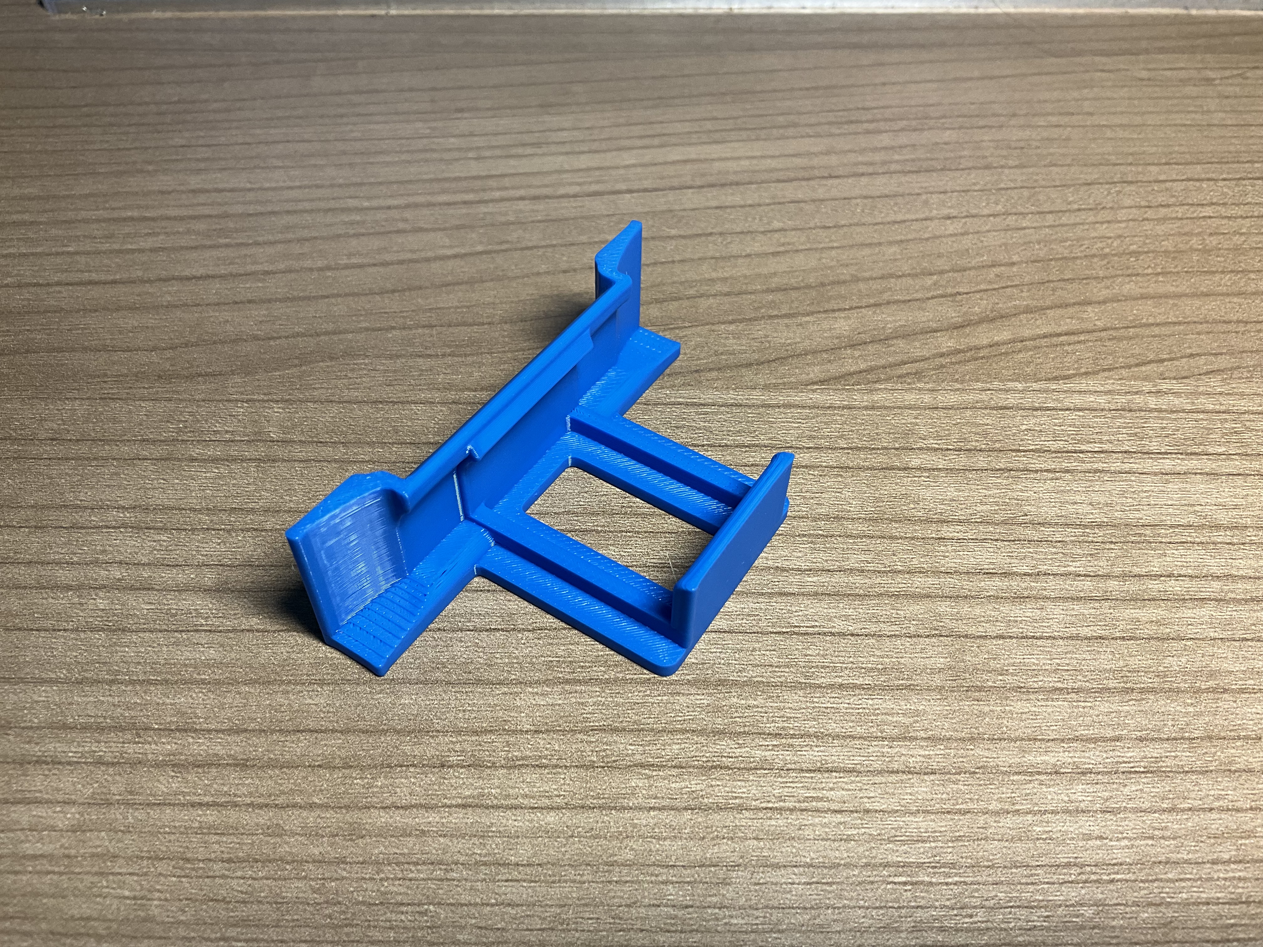 Solar panel water drain clip 30 mm frame 11 mm lip