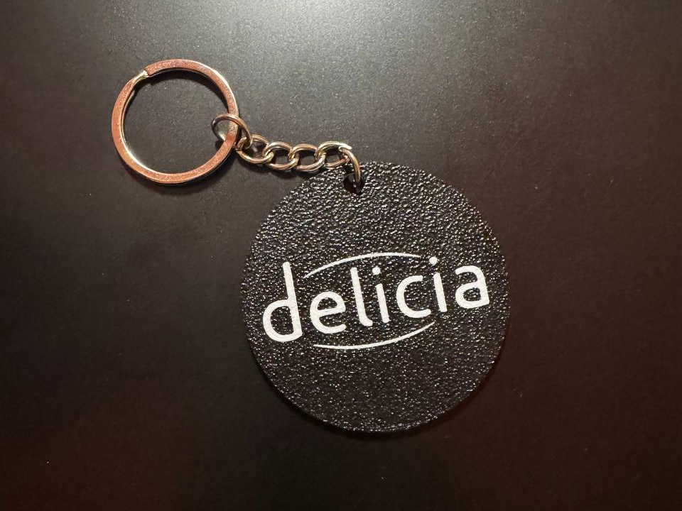 Delicia Keychain