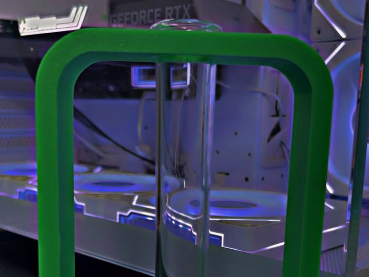 Flora Tube