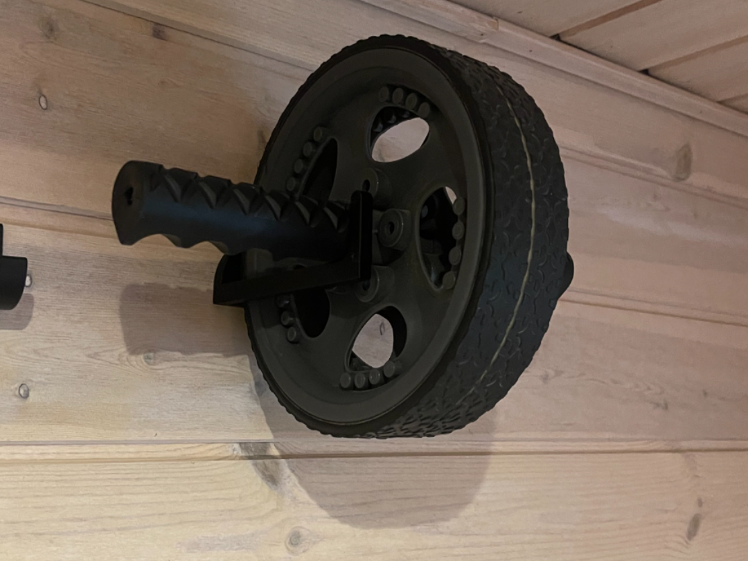 Ab roller wall mount