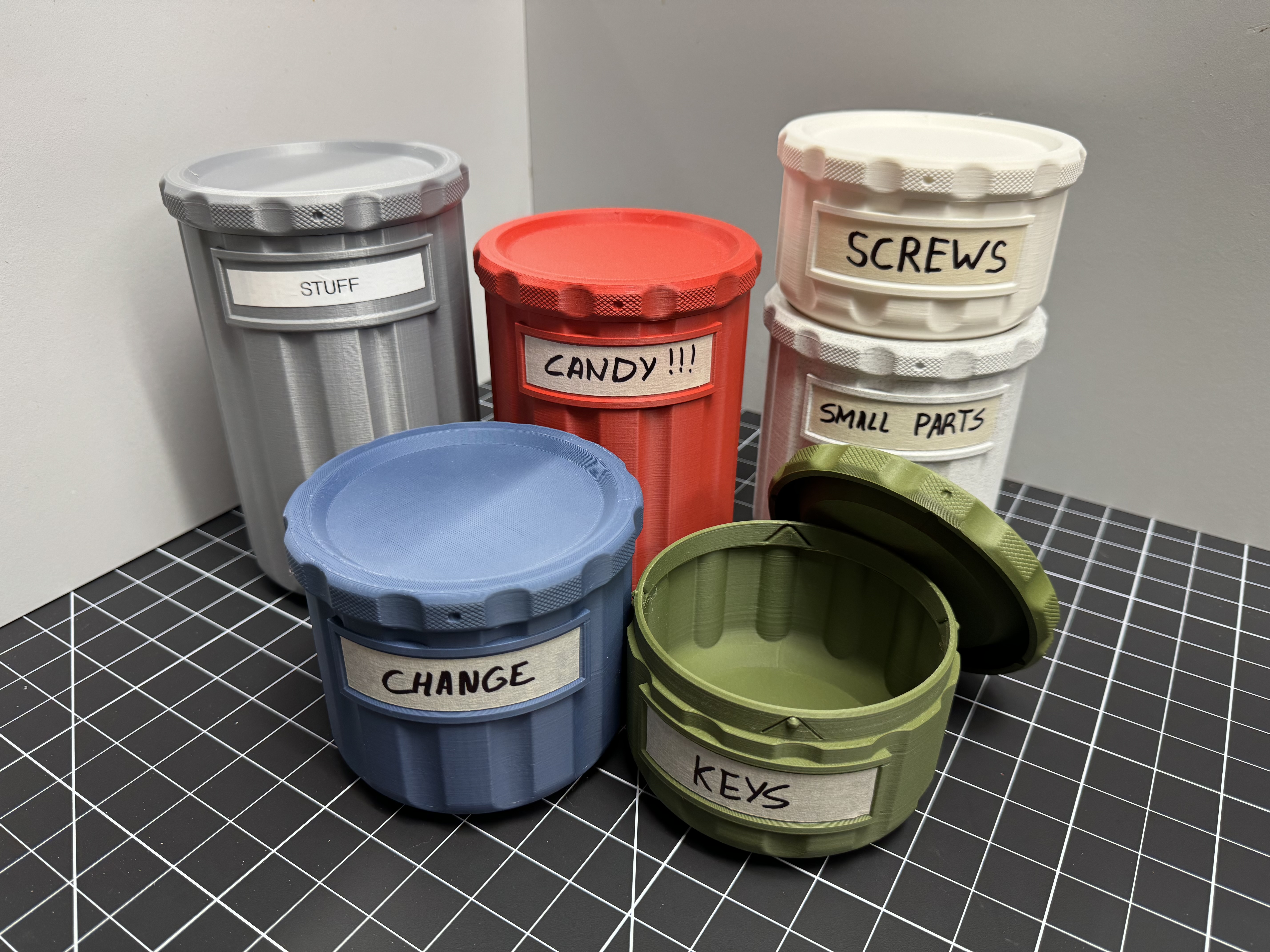 Twist Lock Container, Multiple sizes.