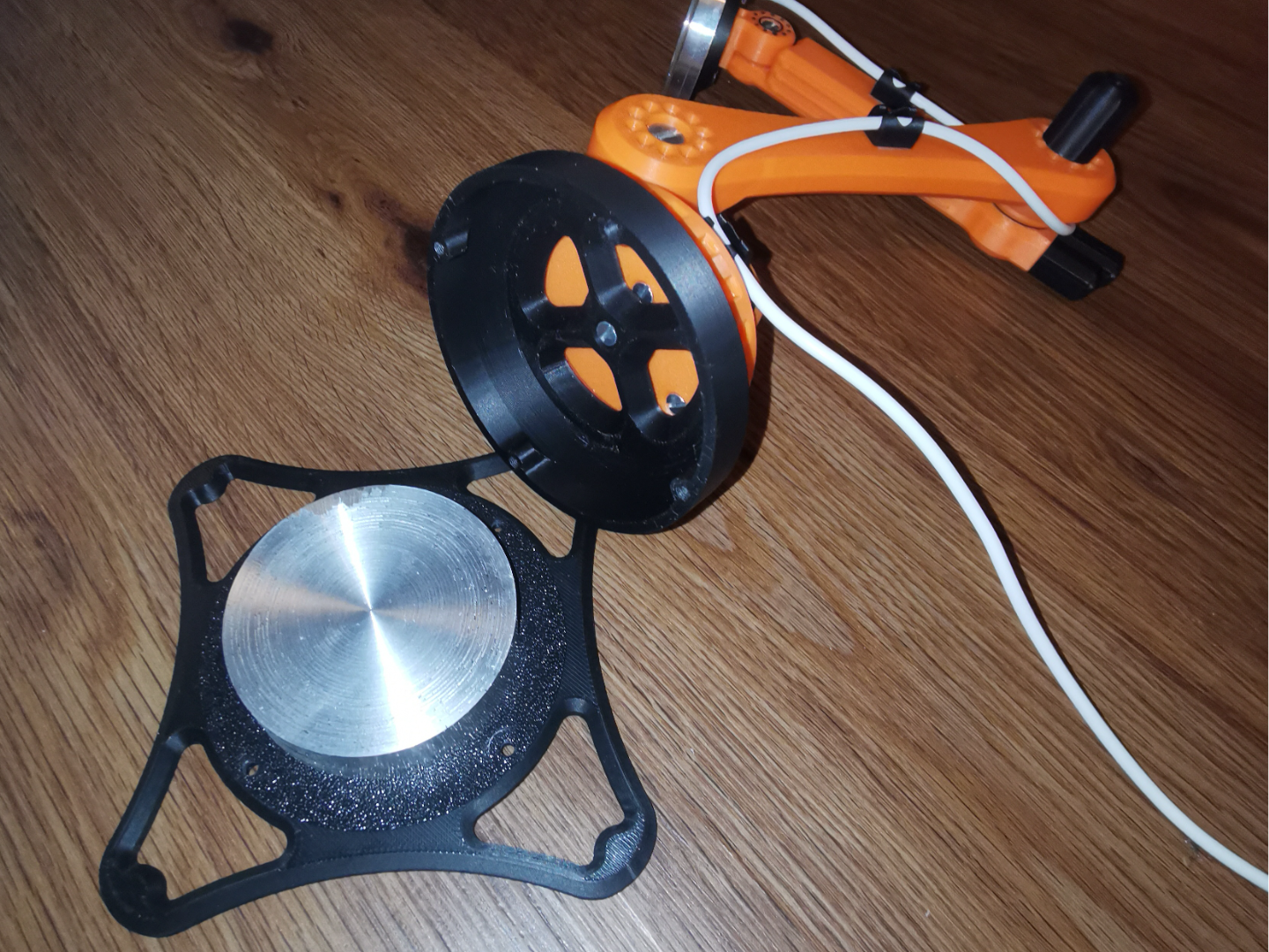 Weighted Base for DUM-E (Baseplate for DUM-E)