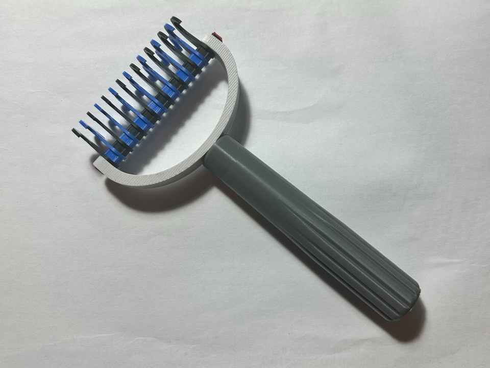 Detangling & Shedding Comb for Cats and Dogs