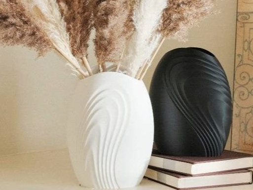 Modern Zen Vase for Dried Flowers