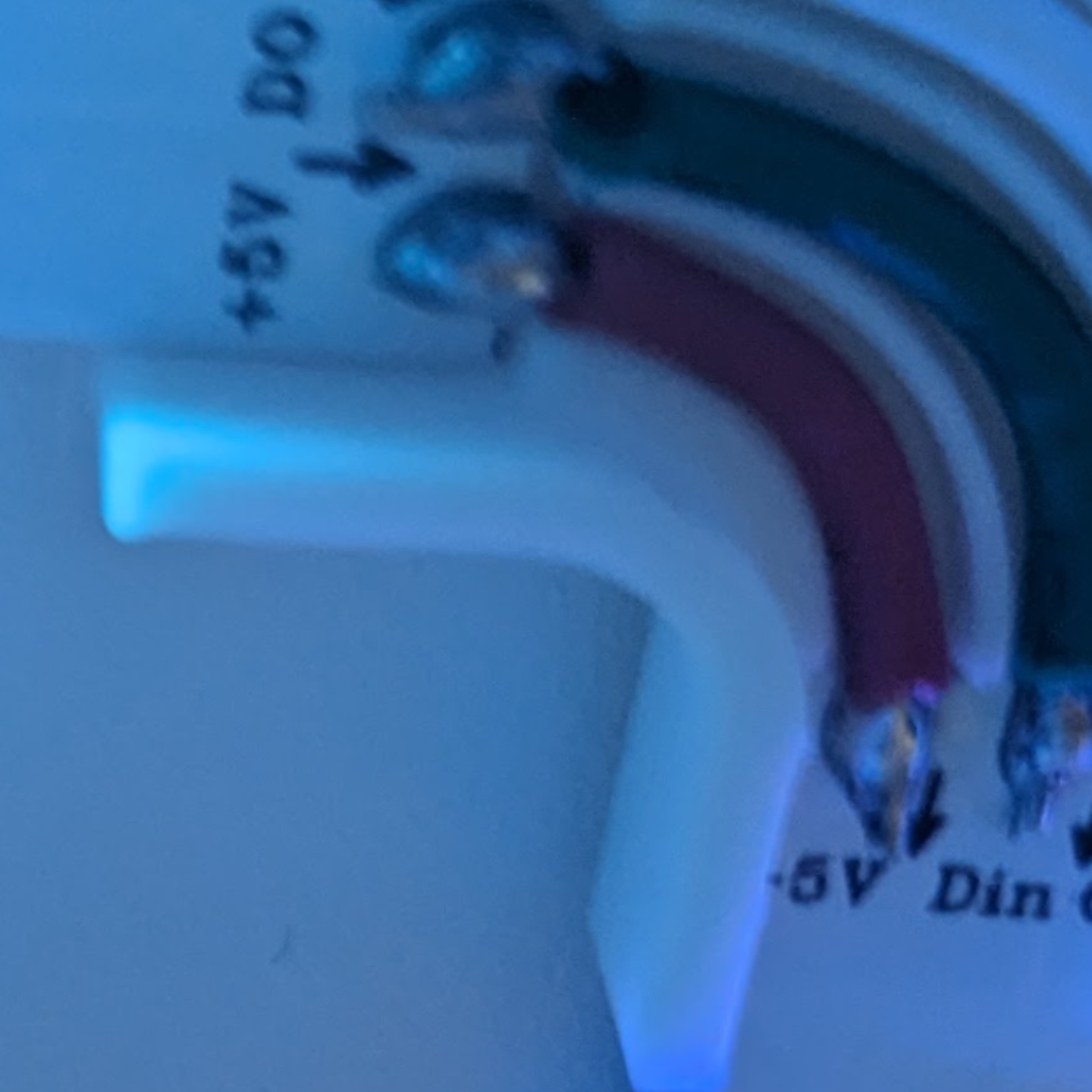 10mm 3 wire LED corner bracket, WS2812 strips