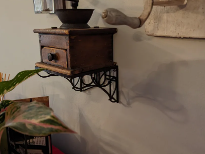 Art-Deco(ish) Shelf - 6-inch