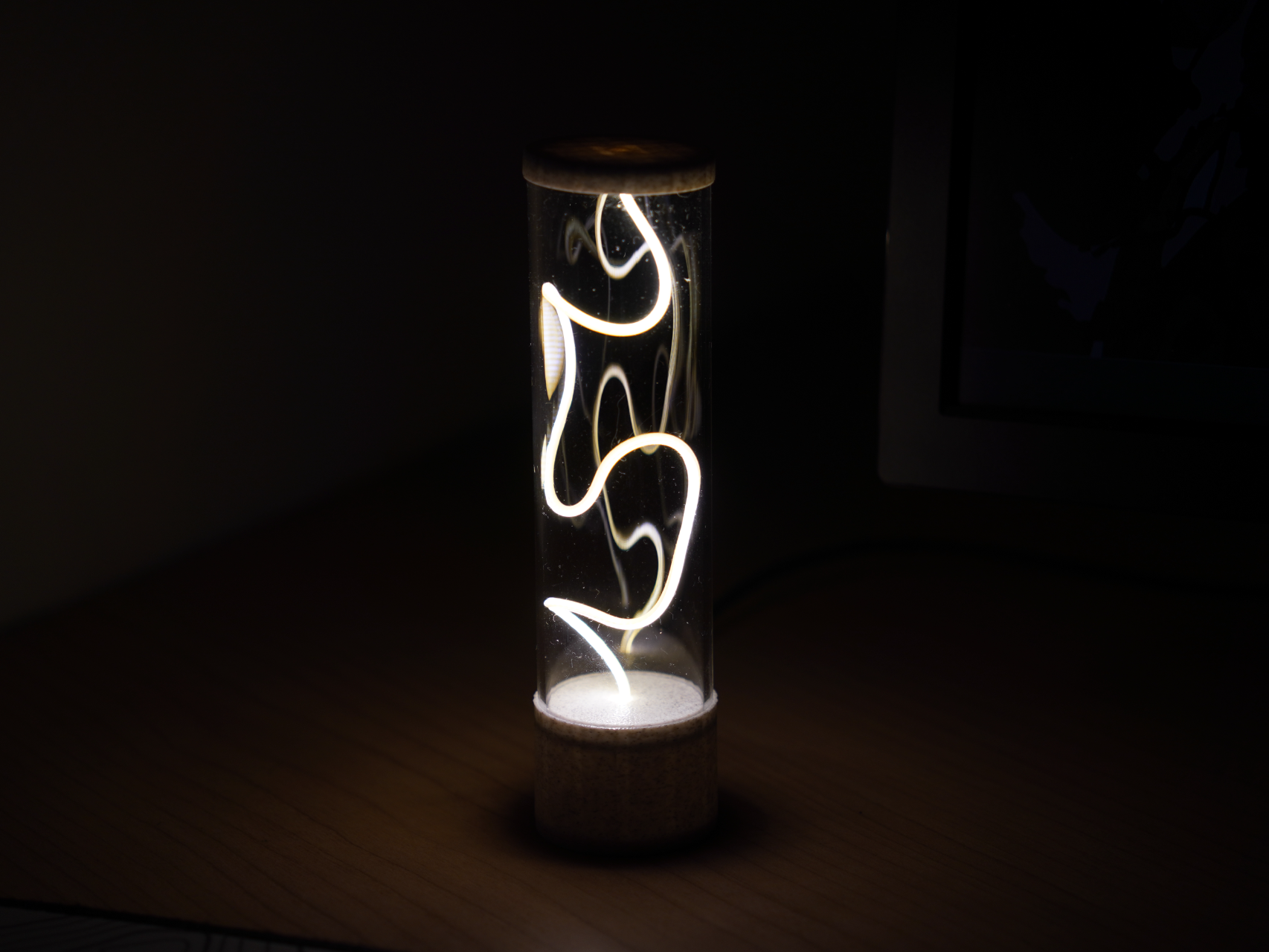 Unique Wobbly Design Modern Desk Led Lamp