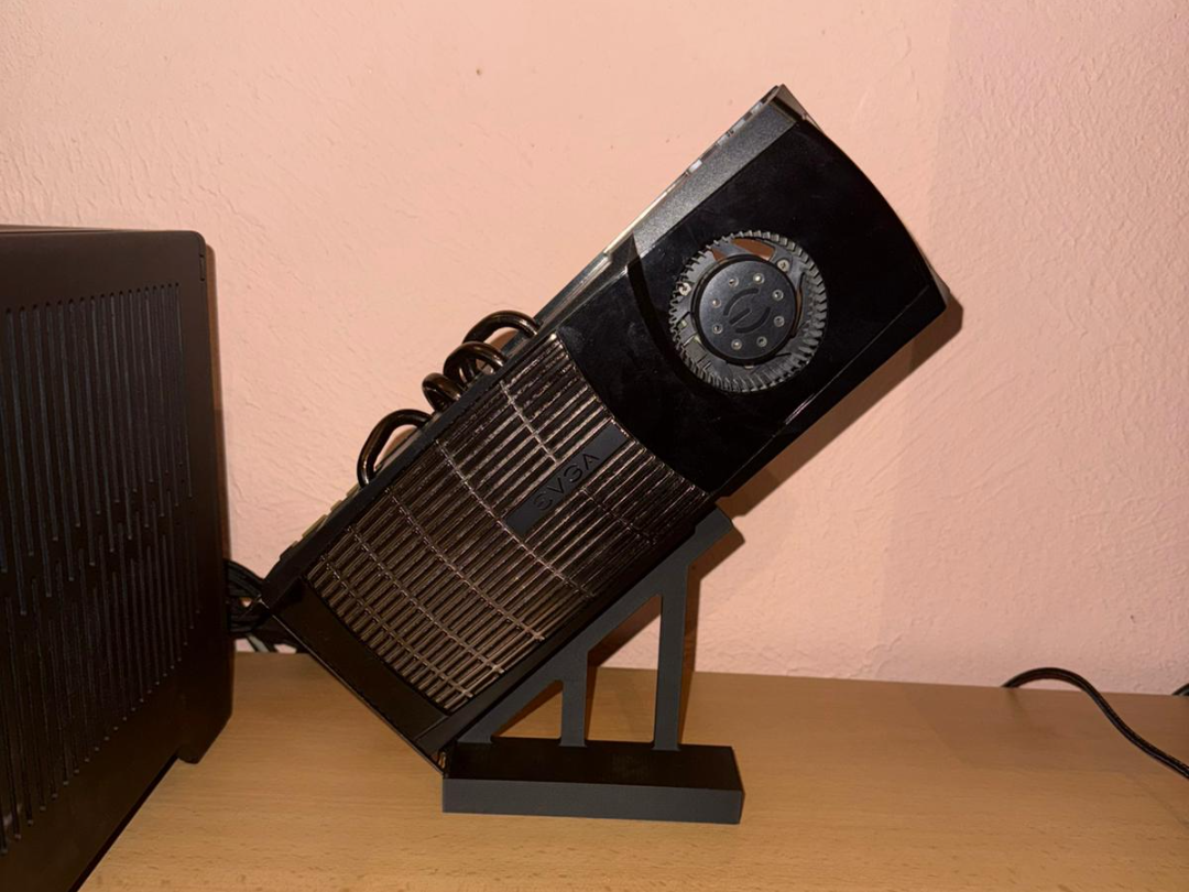 GPU Display Stand – Angled Graphics Card Holder
