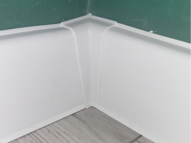 corner skirting board ARTENS
