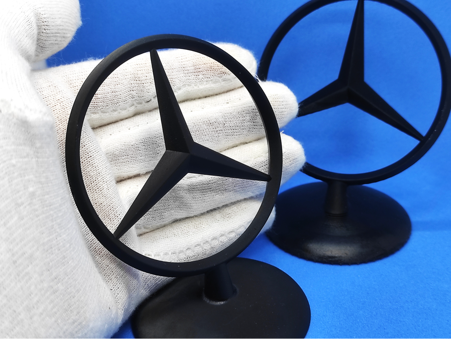 Mercedes Hood Emlbem