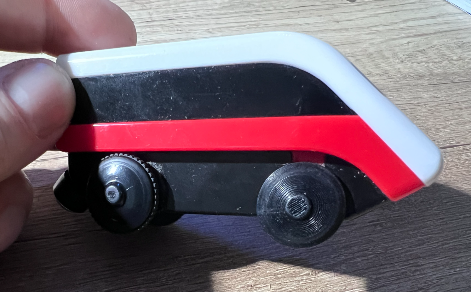 LILLABO Battery-operated locomotive wheel