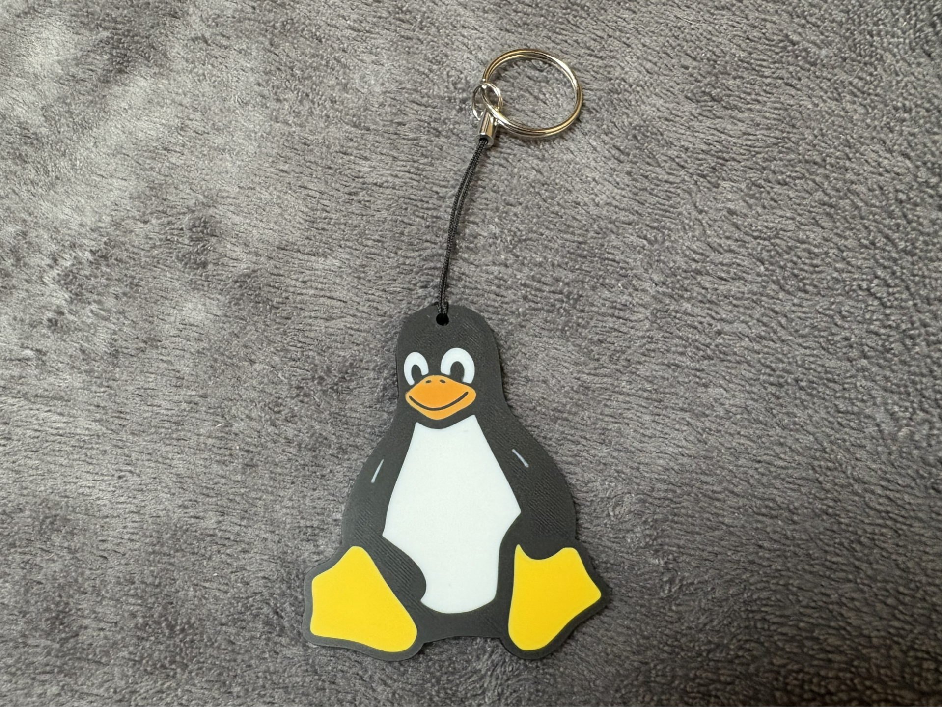 Linux Tux Penguin Keychain