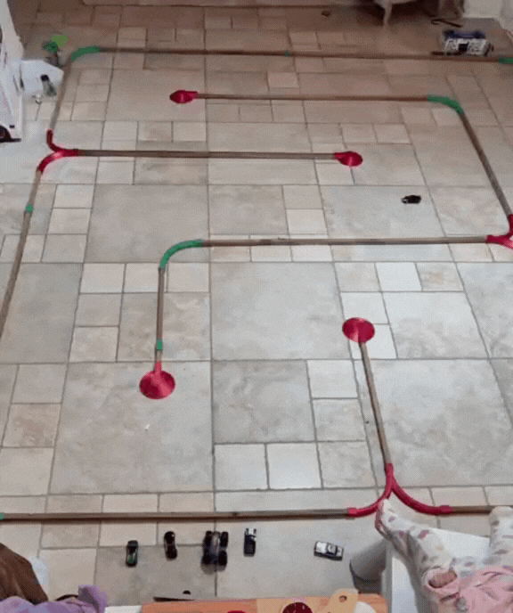 Customizable RC Track, Fast and cheap to Build