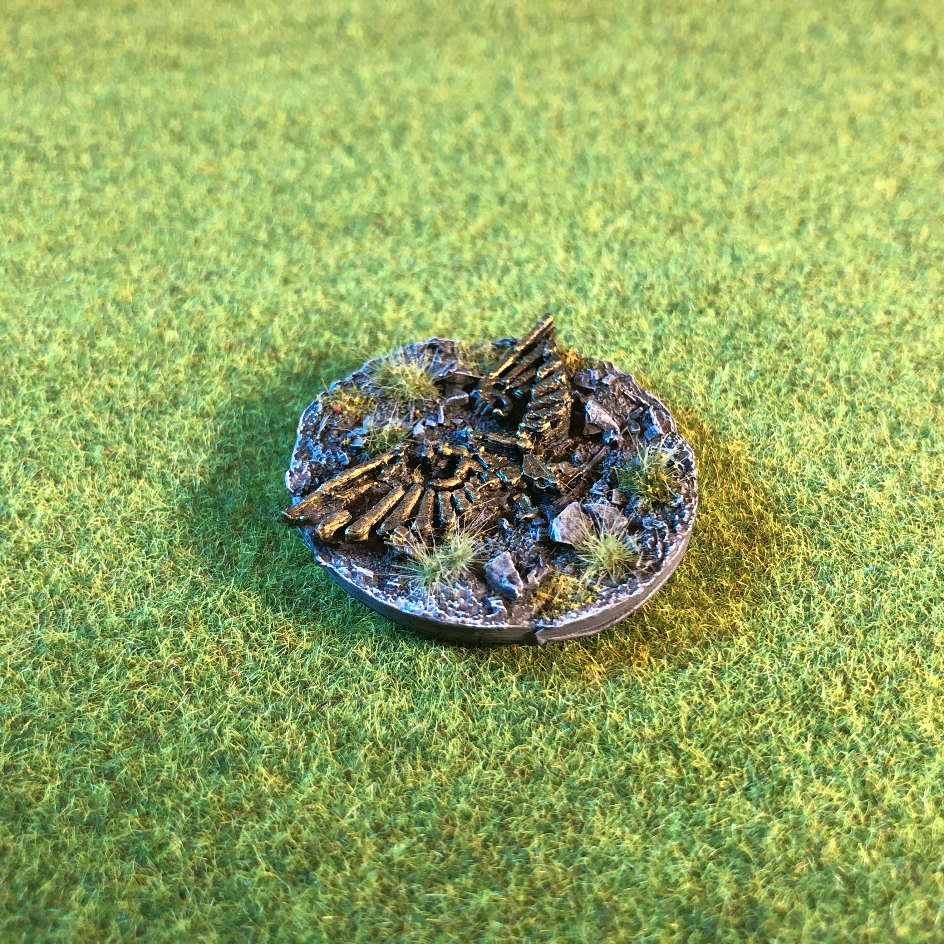 Epic Scale Terrain: Broken Aquila Objective Marker