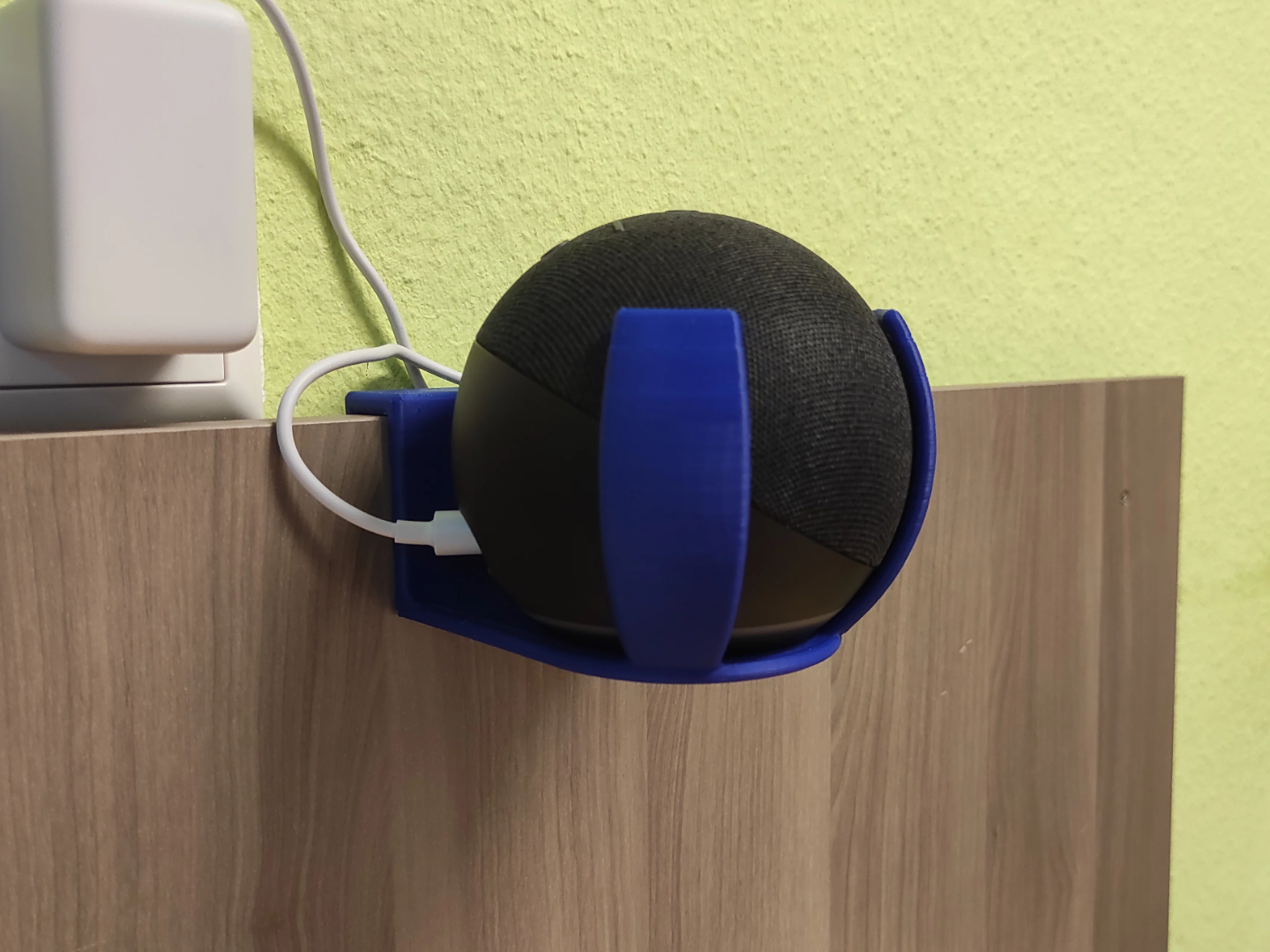Echo Dot 4 holder