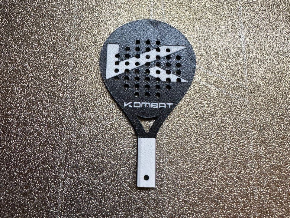 Llavero padel kombat