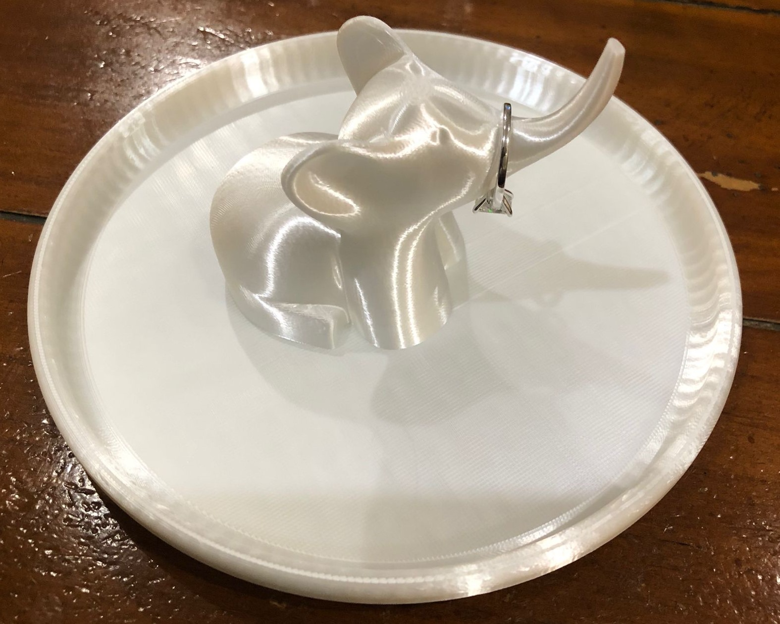 Elephant Ring Holder