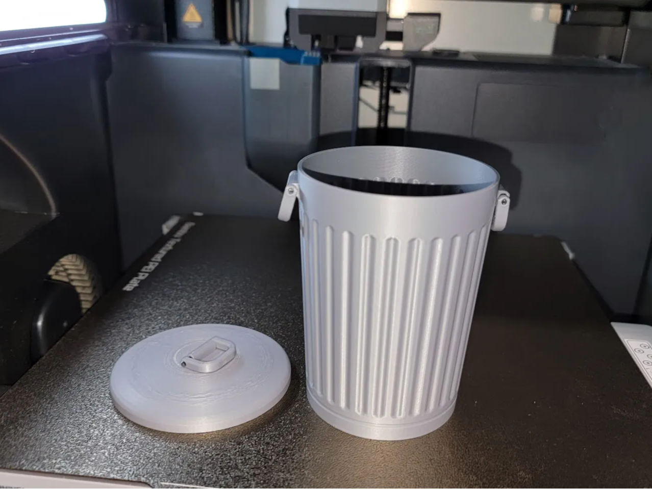 "Metal" Trash Can Model