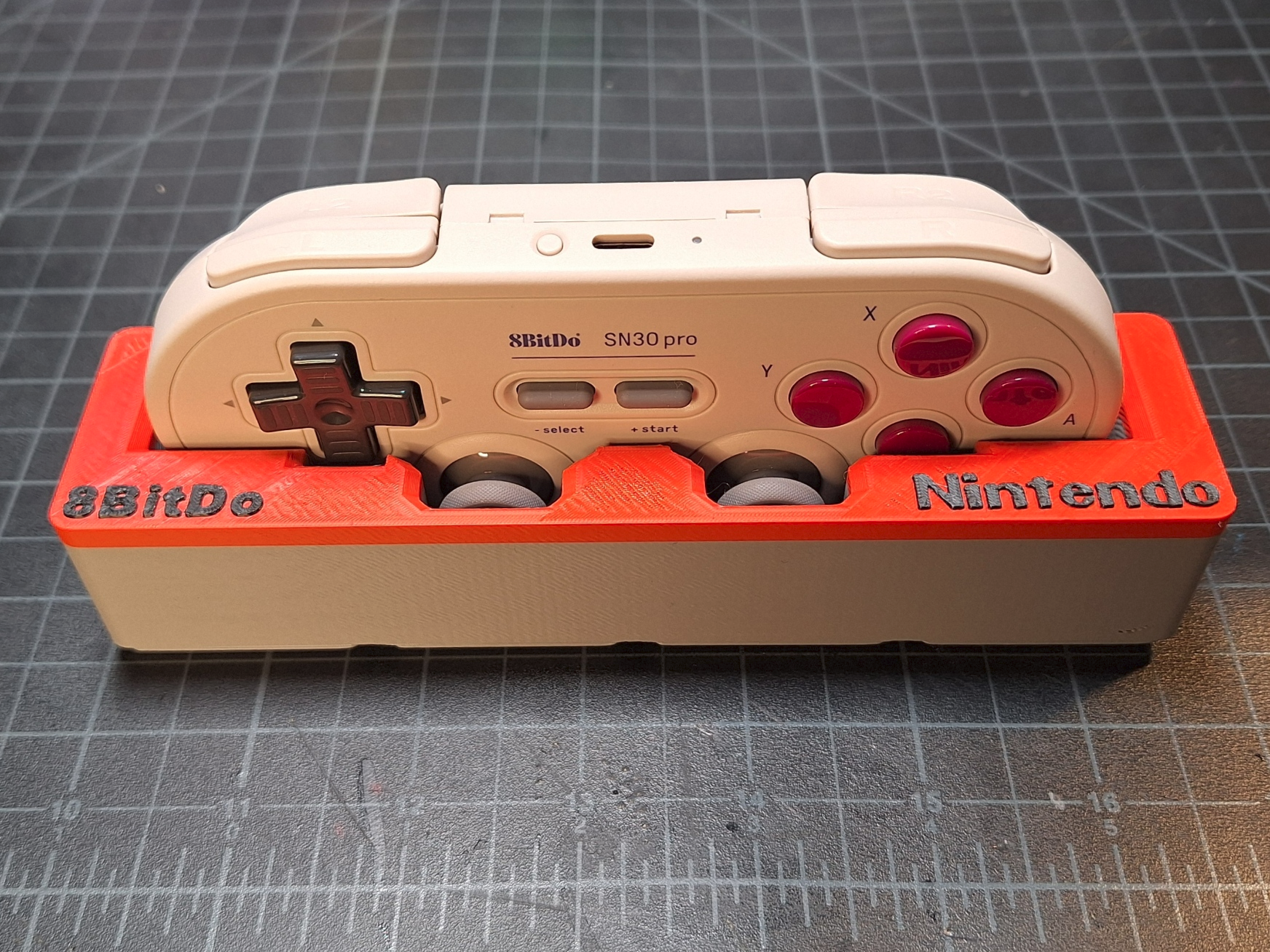 8BitDo SN30 Pro Vertical Gridfinity Holder