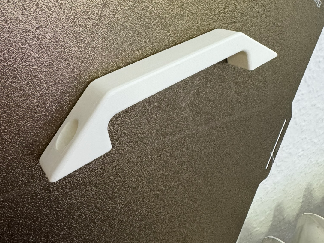 Griff / Handle / Grip 95mm  4mm hole drawer handle
