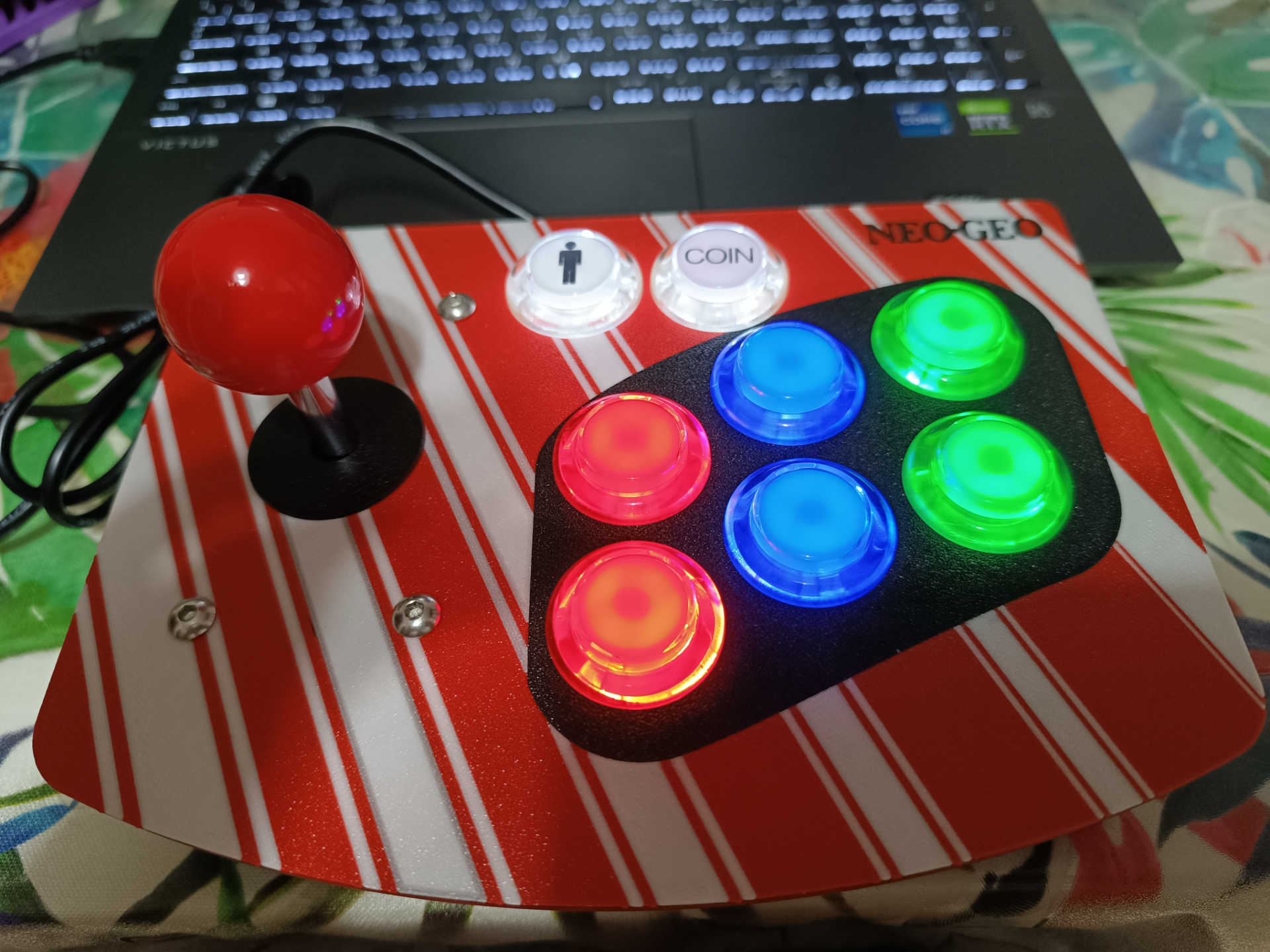 Arcade Joystick with neo geo texture