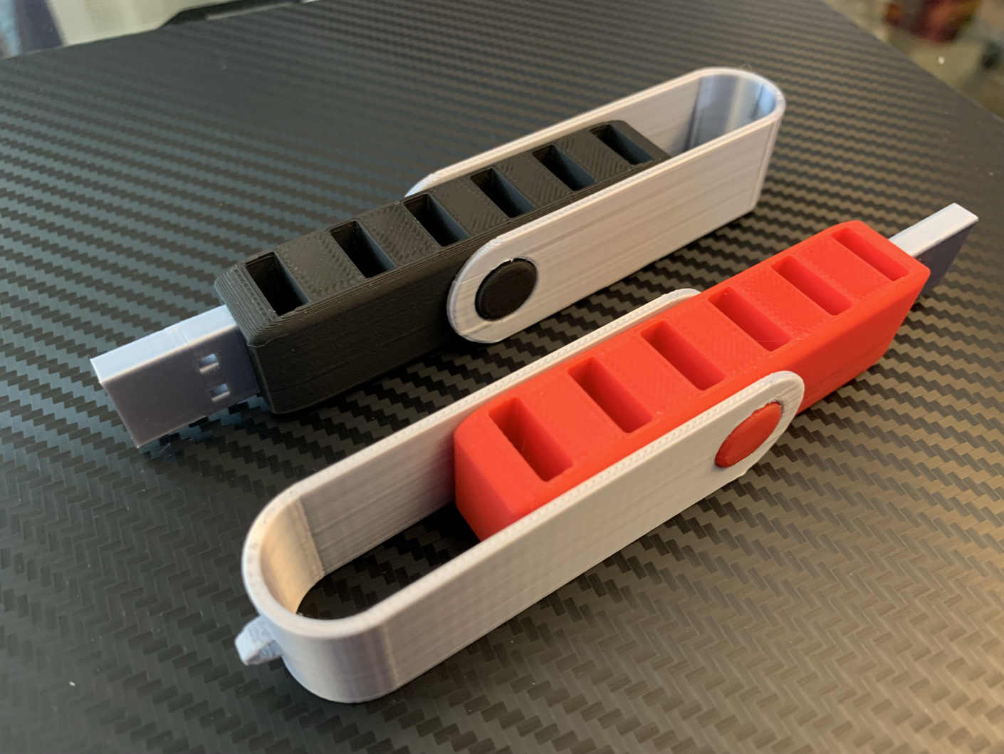 USB Flash/Thumb Drive Holder (6 Slot)