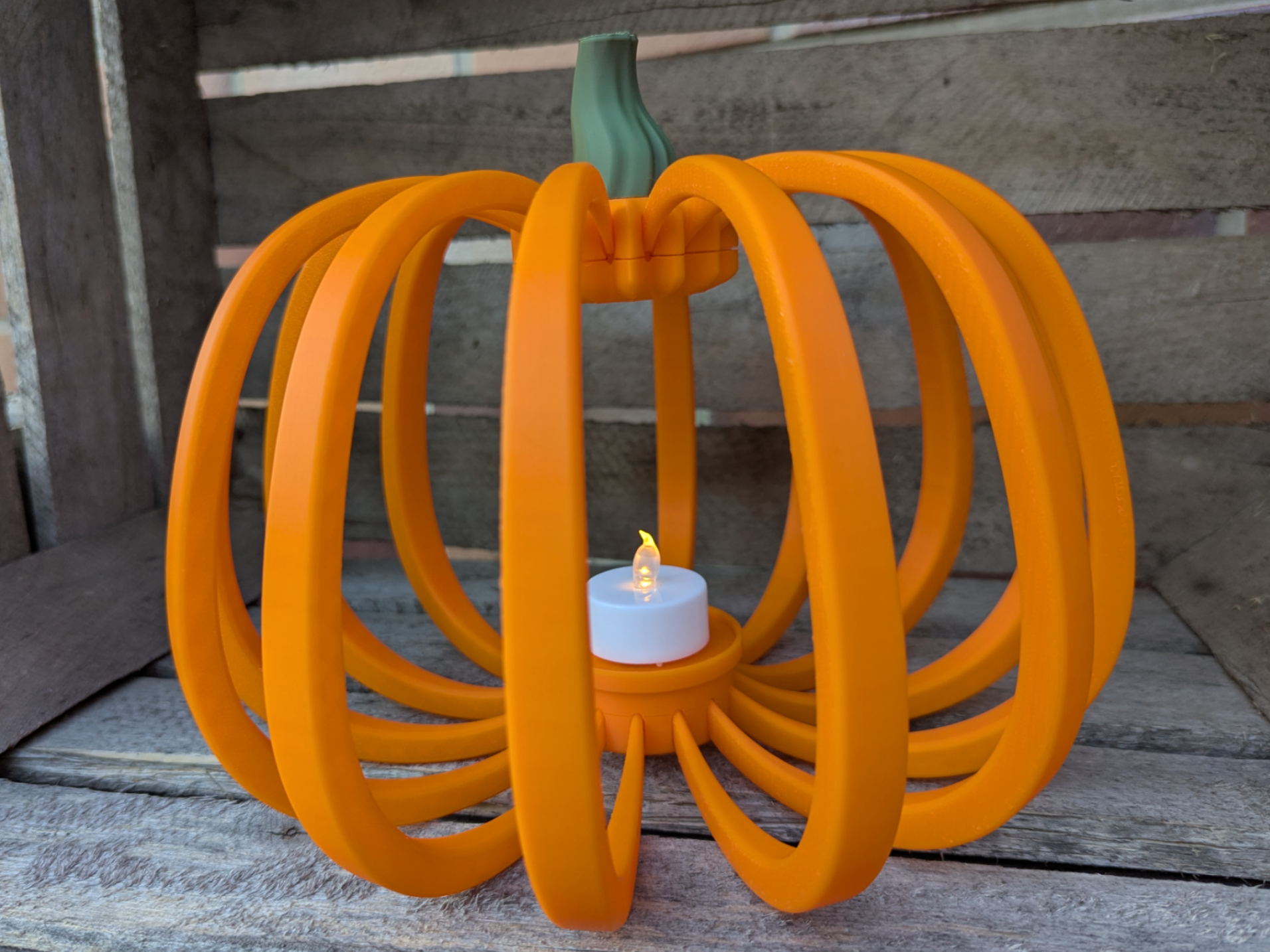Large Ribbed Pumpkin