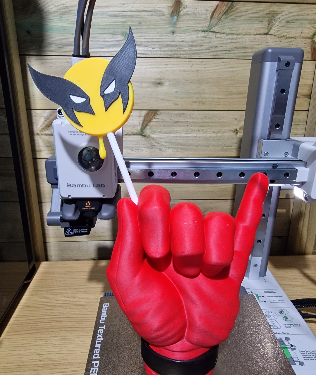 Wolverine Lollipop - Deadpool Heroic Hand