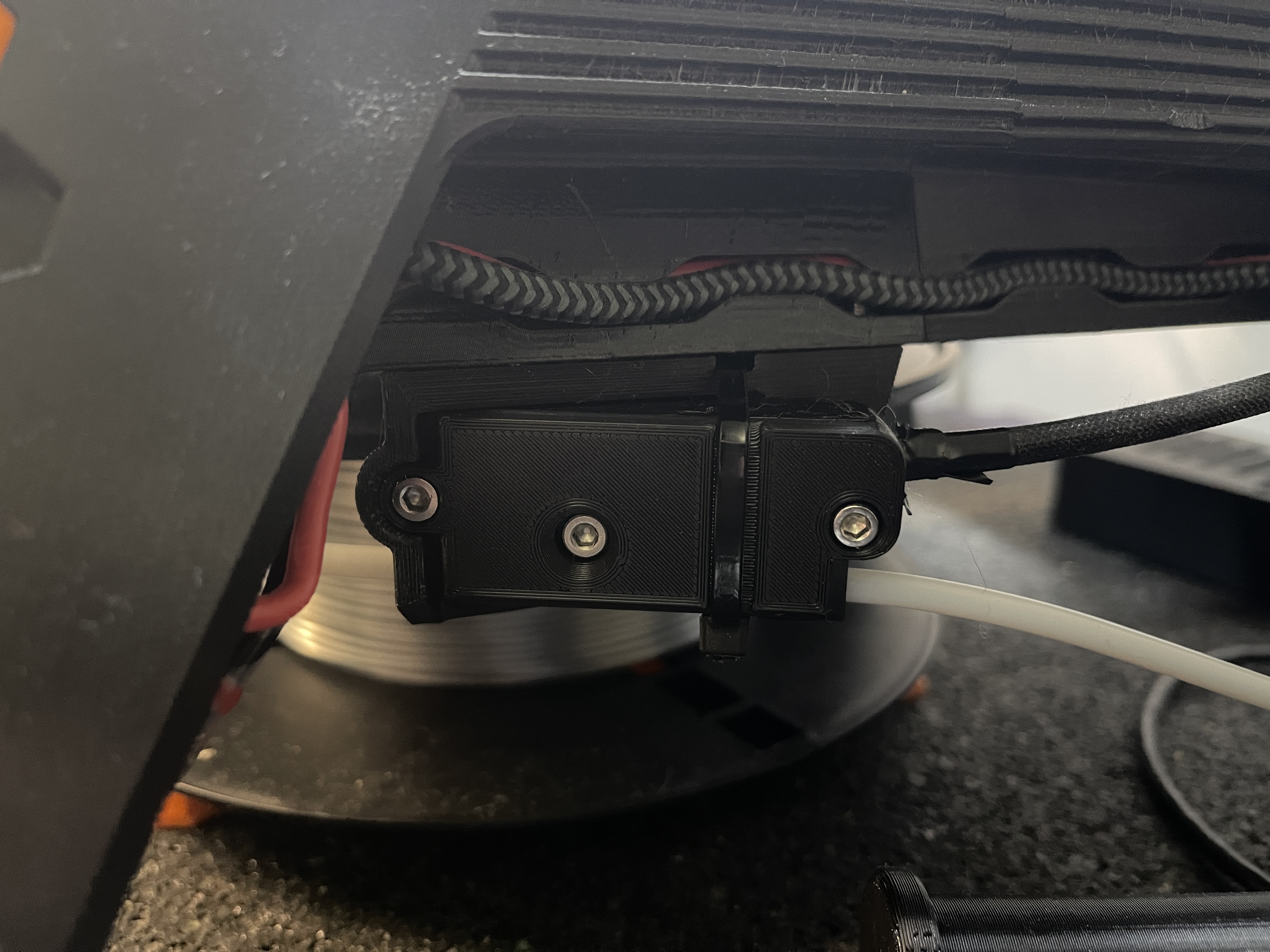 Filament sensor improved for Prusa mini base